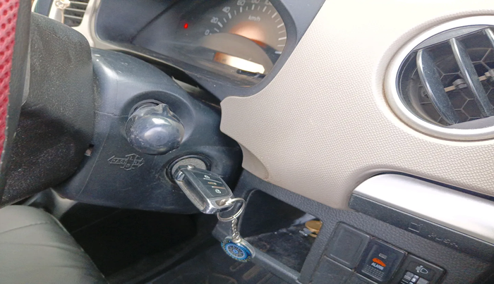 2014 Maruti Wagon R 1.0 LXI, Petrol, Manual, 78,000 km, interior