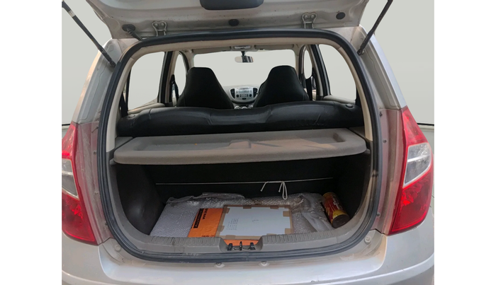 2014 Hyundai i10 MAGNA 1.1, Petrol, Manual, 87,045 km, exterior