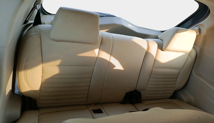 2019 Mahindra MARAZZO M8 7 STR, Diesel, Manual, 47,420 km, interior