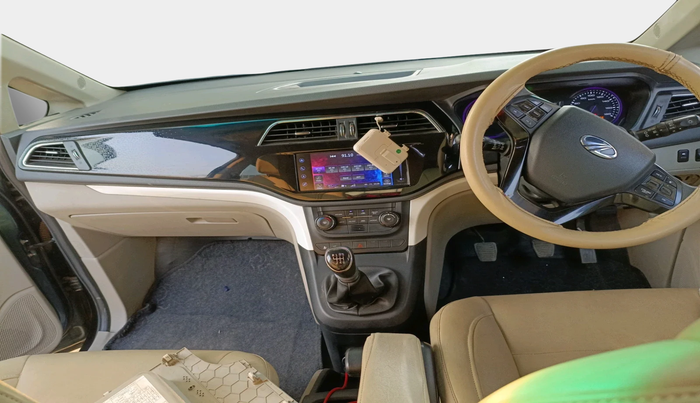 2019 Mahindra MARAZZO M8 7 STR, Diesel, Manual, 47,420 km, interior