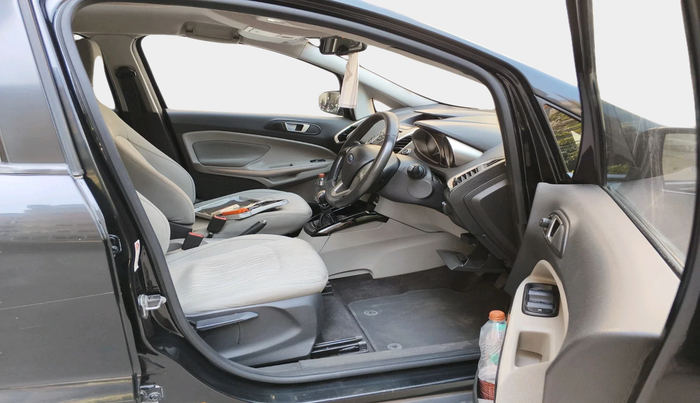 2016 Ford Ecosport TITANIUM 1.5L DIESEL, Diesel, Manual, 1,43,381 km, interior