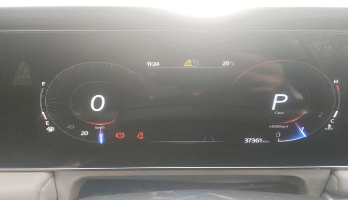 2022 Mahindra XUV700 AX 7 D AT 7 STR, Diesel, Automatic, 37,361 km, interior