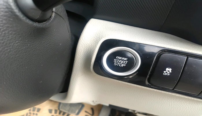 2022 KIA SONET HTX ANNIVERSARY EDITION 1.5 AT, Diesel, Automatic, 94,609 km, interior