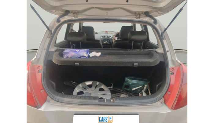 2014 Maruti Swift VXI, Petrol, Manual, 70,847 km, exterior