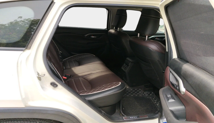 2024 Maruti Grand Vitara DELTA CNG, Petrol, Manual, 34,633 km, interior