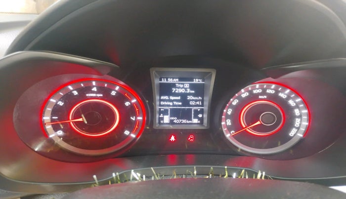 2019 Mahindra XUV300 W8 1.2 PETROL, Petrol, Manual, 40,736 km, interior