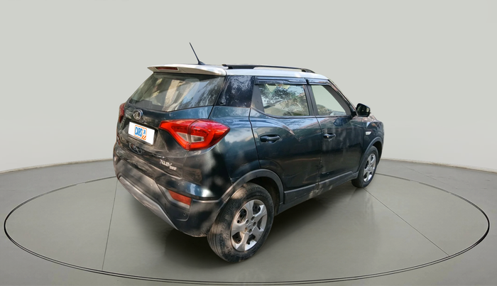 2019 Mahindra XUV300 W6 1.5 DIESEL, Diesel, Manual, 1,07,006 km, exterior