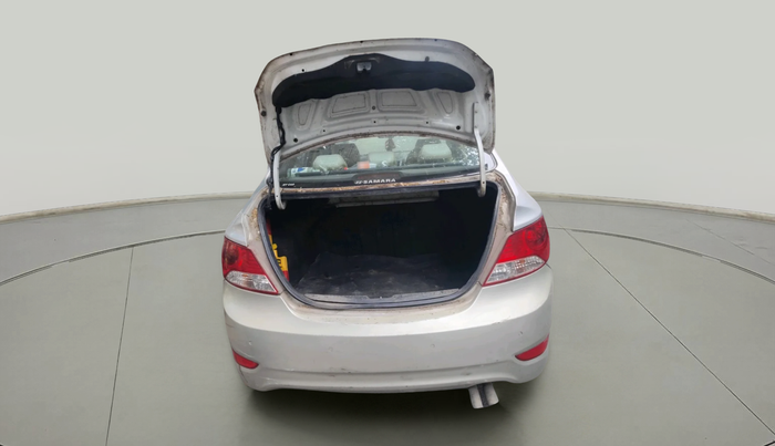 2013 Hyundai Verna FLUIDIC 1.6 VTVT SX, Petrol, Manual, 83,581 km, exterior