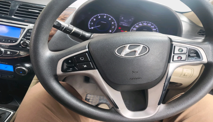 2013 Hyundai Verna FLUIDIC 1.6 VTVT SX, Petrol, Manual, 83,581 km, interior