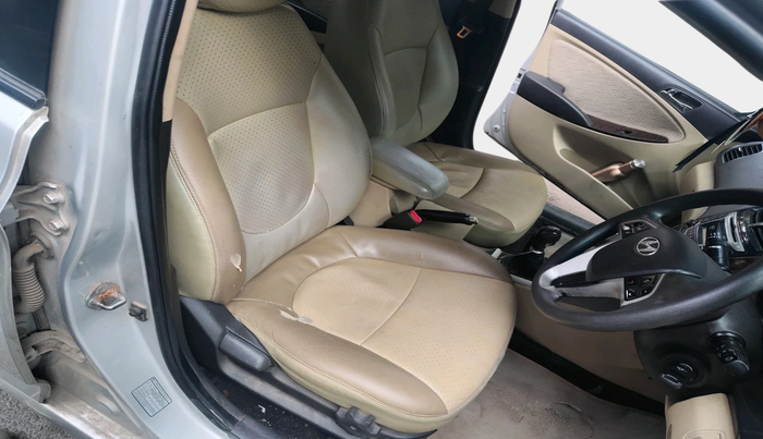 2013 Hyundai Verna FLUIDIC 1.6 VTVT SX, Petrol, Manual, 83,581 km, interior