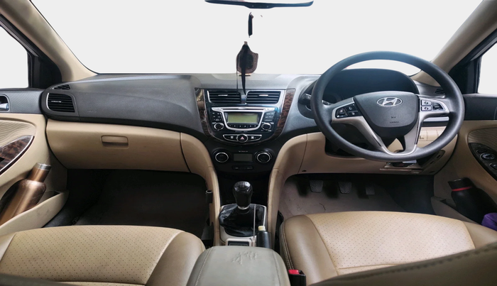 2013 Hyundai Verna FLUIDIC 1.6 VTVT SX, Petrol, Manual, 83,581 km, interior