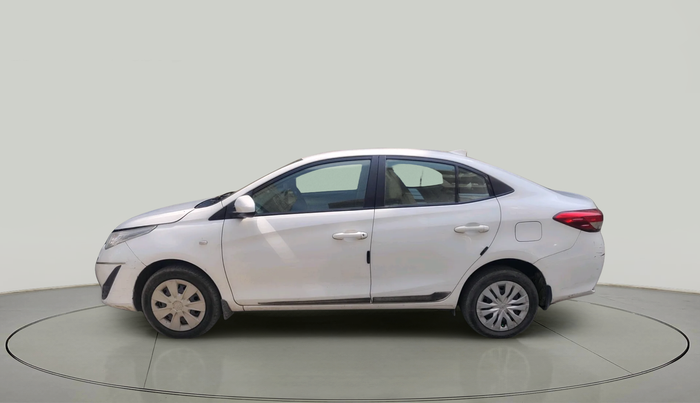 2018 Toyota YARIS J CVT, Petrol, Automatic, 35,441 km, exterior