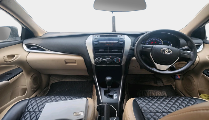 2018 Toyota YARIS J CVT, Petrol, Automatic, 35,441 km, interior