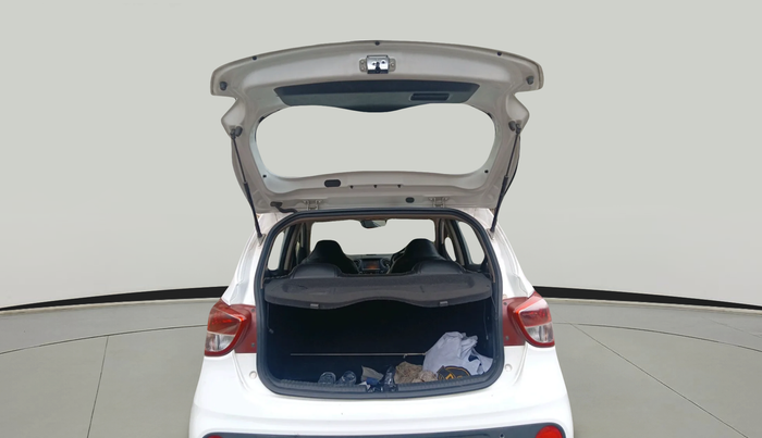 2017 Hyundai Grand i10 SPORTZ (O) 1.2 KAPPA VTVT, Petrol, Manual, 53,769 km, exterior