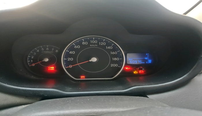 2014 Hyundai i10 MAGNA 1.1, Petrol, Manual, 60,975 km, interior