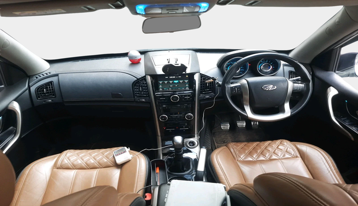 2019 Mahindra XUV500 W11, Diesel, Manual, 47,398 km, interior