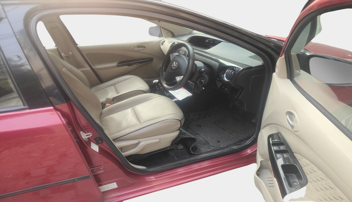 2017 Toyota Etios Liva VD DUAL TONE, Diesel, Manual, 87,063 km, interior