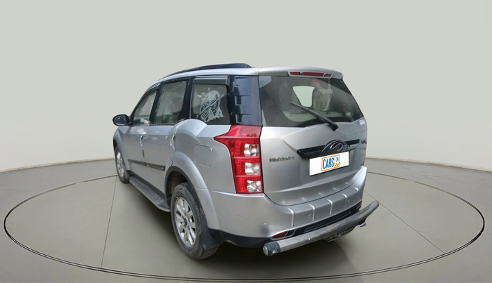 2017 Mahindra XUV500 W10 AT 1.99, Diesel, Automatic, 1,04,500 km, exterior