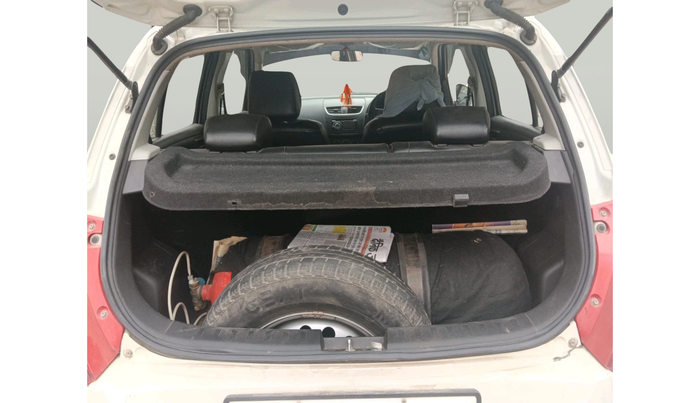 2017 Maruti Swift LXI (O), Petrol, Manual, 84,294 km, exterior