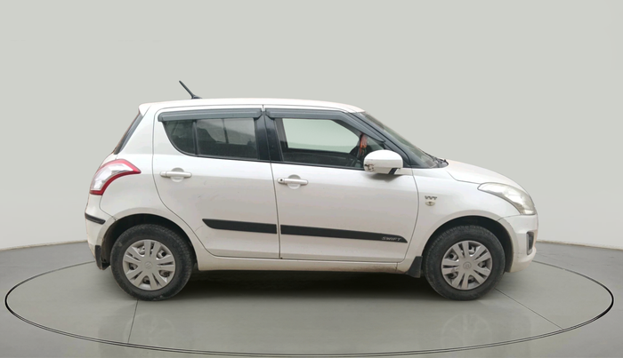 2017 Maruti Swift LXI (O), Petrol, Manual, 84,294 km, exterior