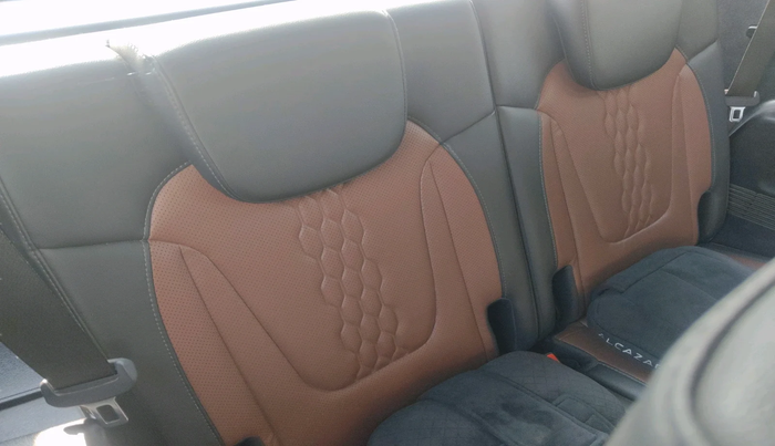 2022 Hyundai ALCAZAR 1.5 SIGNATURE MT 6STR, Diesel, Manual, 78,519 km, interior