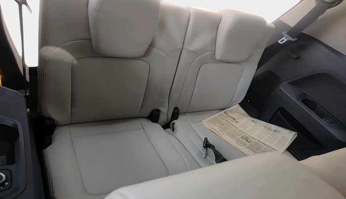 2021 Tata Safari XZ, Diesel, Manual, 86,079 km, interior