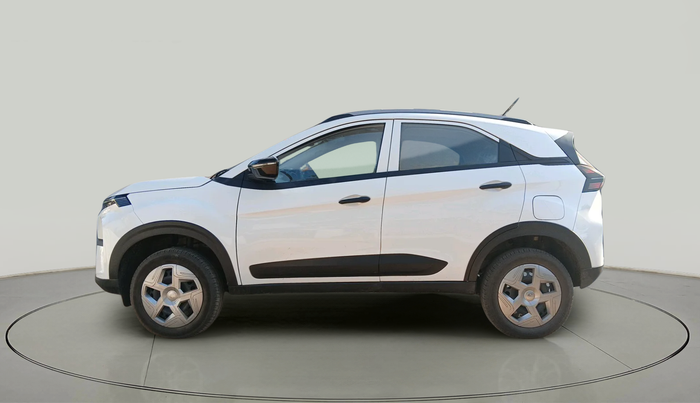 2025 Tata NEXON SMART PLUS S 1.2 REVOTRON, Petrol, Manual, 5,467 km, exterior