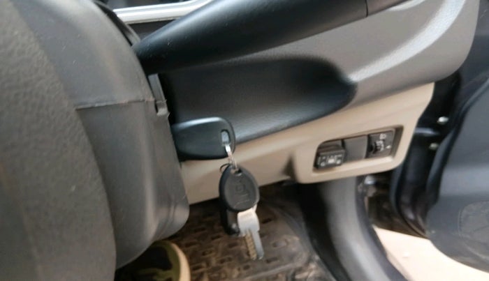 2019 Maruti Alto K10 VXI, CNG, Manual, 49,160 km, interior