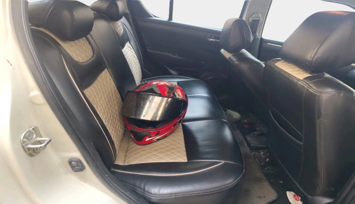 2014 Maruti Swift VXI, Petrol, Manual, 64,373 km, interior
