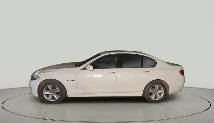 2010 BMW 5 Series 523I 2.5, Petrol, Automatic, 1,11,608 km, exterior