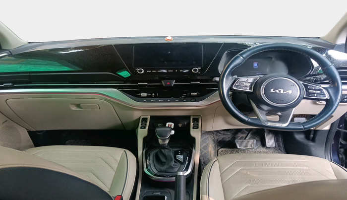 2022 KIA CARENS LUXURY PLUS 1.5 DIESEL AT 6 STR, Diesel, Automatic, 98,633 km, interior