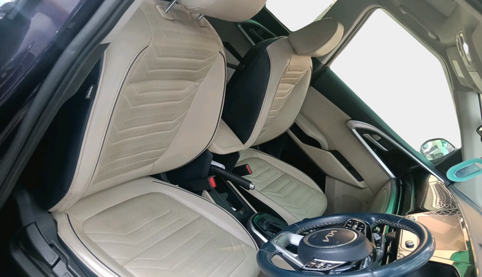 2022 KIA CARENS LUXURY PLUS 1.5 DIESEL AT 6 STR, Diesel, Automatic, 98,633 km, interior