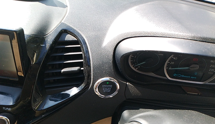 2020 Ford Figo Aspire TITANIUM PLUS 1.2 PETROL, Petrol, Manual, 42,844 km, interior