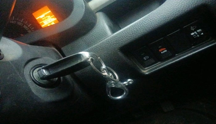 2016 Maruti Swift LXI (O), Petrol, Manual, 95,425 km, interior