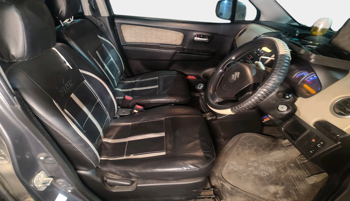 2018 Maruti Wagon R 1.0 VXI, Petrol, Manual, 25,268 km, interior