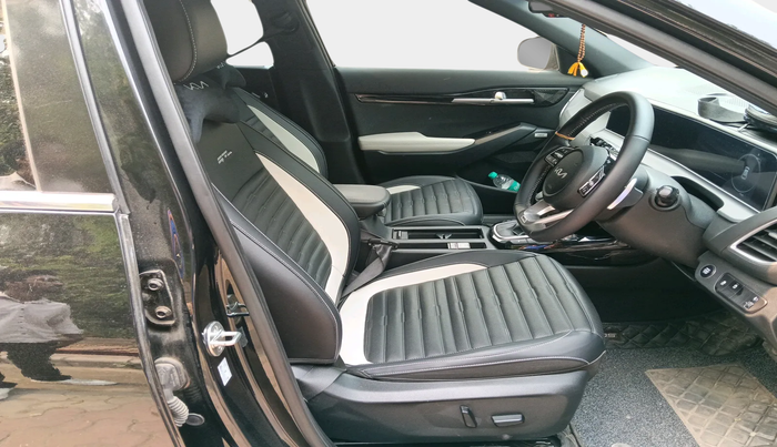 2024 KIA SELTOS  GTX PLUS 1.5 DIESEL AT, Diesel, Automatic, 7,309 km, interior