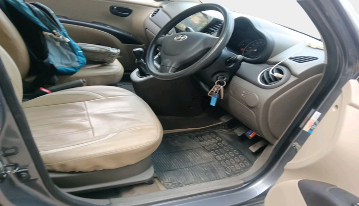 2014 Hyundai i10 MAGNA 1.1, Petrol, Manual, 49,309 km, interior