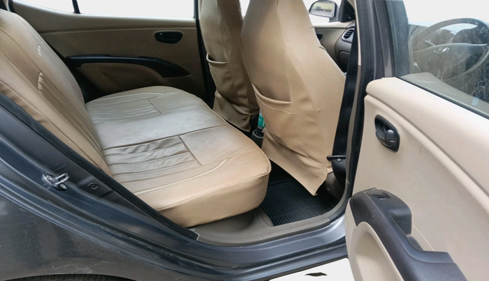 2014 Hyundai i10 MAGNA 1.1, Petrol, Manual, 49,309 km, interior