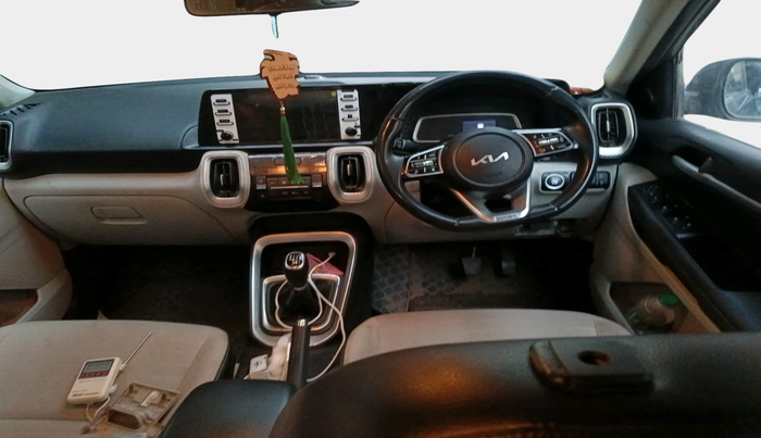 2021 KIA SONET HTX 1.0 IMT, Petrol, Manual, 1,01,338 km, interior