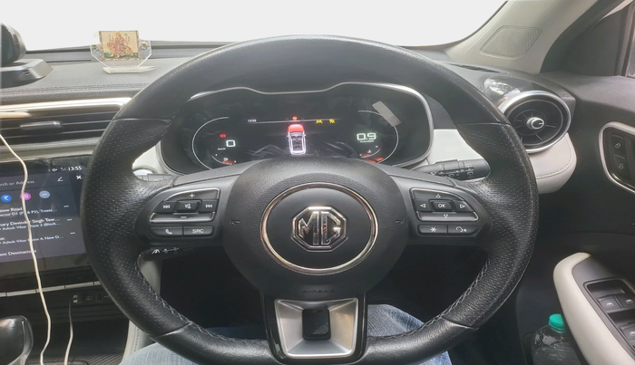 2023 MG ASTOR SAVVY 1.5 CVT, Petrol, Automatic, 12,129 km, interior