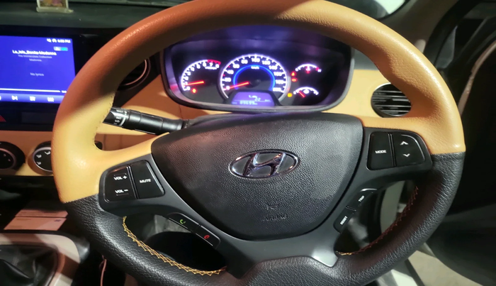 2017 Hyundai Grand i10 SPORTZ 1.2 KAPPA VTVT, Petrol, Manual, 89,699 km, interior