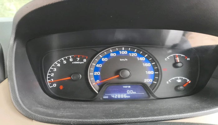 2014 Hyundai Xcent S (O) 1.2, Petrol, Manual, 42,886 km, interior