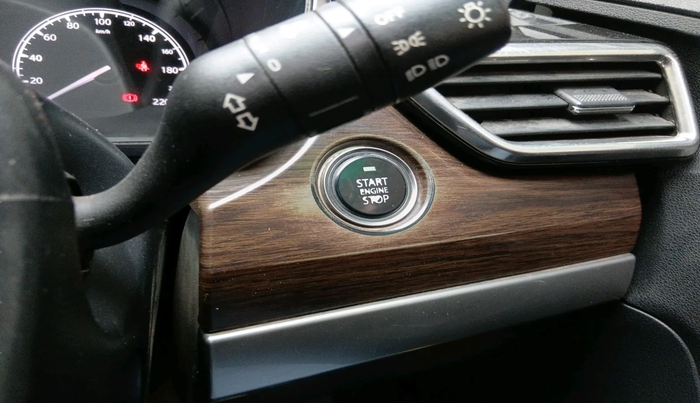 2021 Tata Harrier XT PLUS 2.0L KRYOTEC, Diesel, Manual, 76,886 km, interior