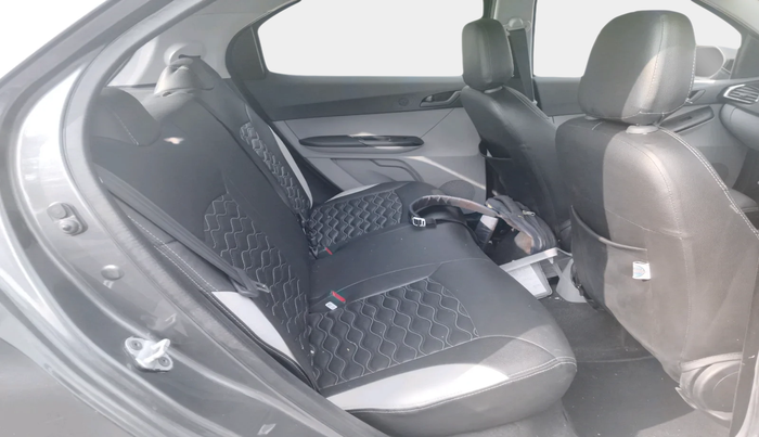 2024 Tata Tiago XT PETROL, Petrol, Manual, 9,580 km, interior