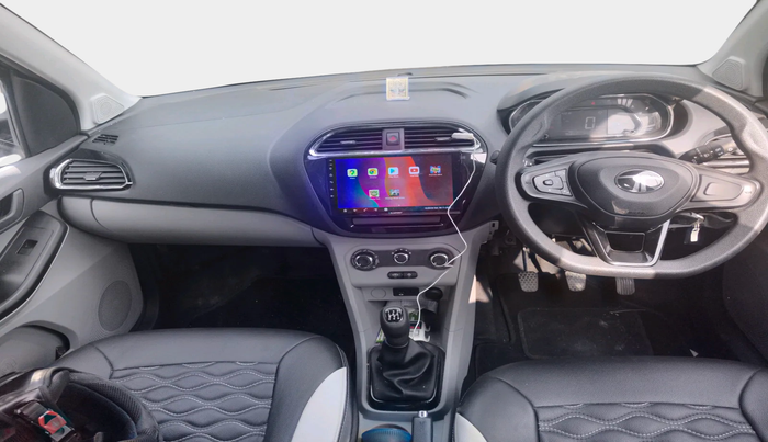 2024 Tata Tiago XT PETROL, Petrol, Manual, 9,580 km, interior