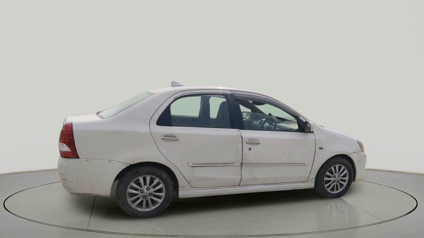 2011 Toyota Etios VX, CNG, Manual, 1,31,237 km, exterior