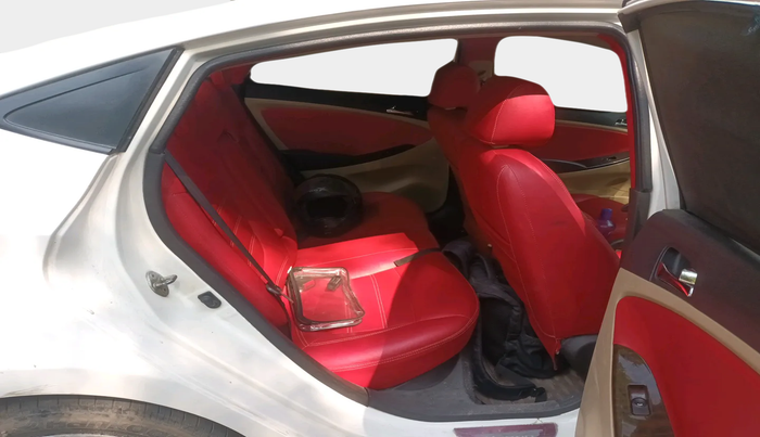 2013 Hyundai Verna FLUIDIC 1.6 VTVT SX, Petrol, Manual, 85,990 km, interior