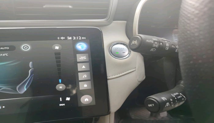 2022 MG ASTOR SAVVY 1.5 CVT, Petrol, Automatic, 13,414 km, interior