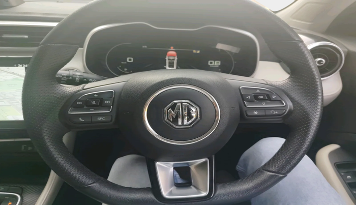 2022 MG ASTOR SAVVY 1.5 CVT, Petrol, Automatic, 13,414 km, interior