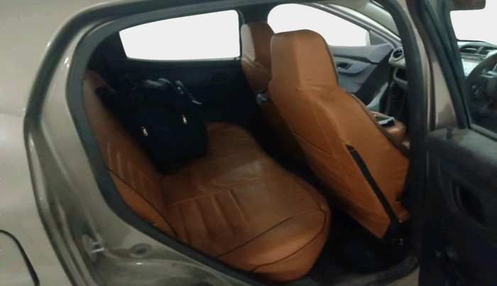 2016 Renault Kwid RXT 0.8, Petrol, Manual, 9,717 km, interior